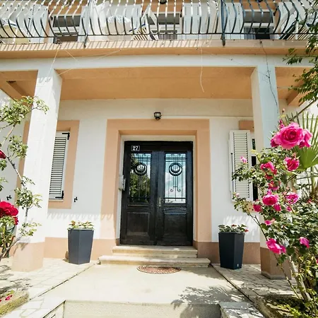 5206d Apartment *